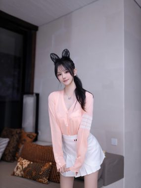 谢小蒽(秀人网) – 秀人内部私购无水印照片套图49套 55GB